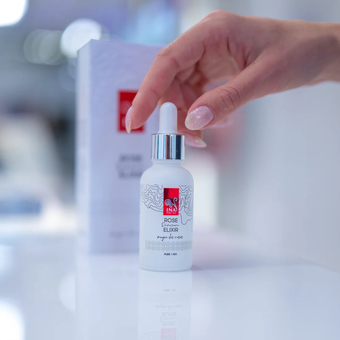 Intensivt anti-aging ansiktsserum med ekologisk rosenolja – Rose Elixir