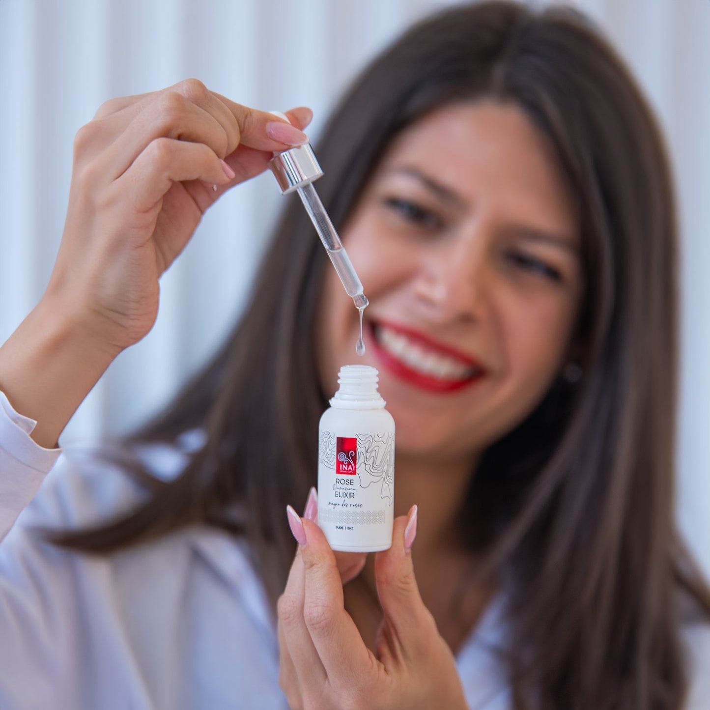 Intensivt anti-aging ansiktsserum med ekologisk rosenolja – Rose Elixir